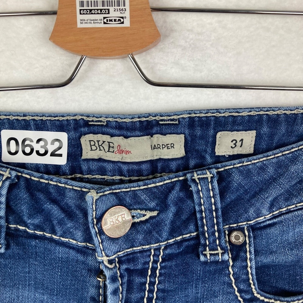 Buckle BKE Denim Harper Mid Rise Dark Wash Size 31 Embroidered  Blue Jeans - Picture 9 of 14